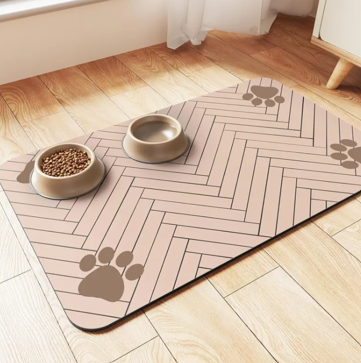 Mess-Free Quick-Dry Pet Feeding Mat